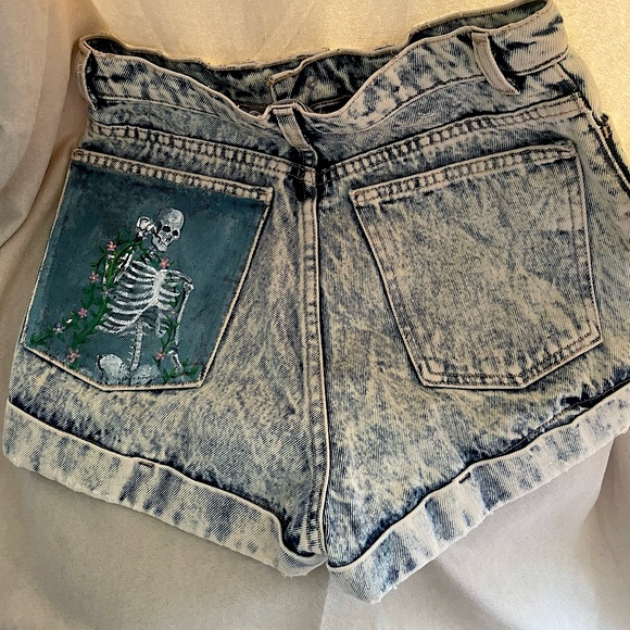 Hand Painted American Apparel Shorts - Picture 2 of 3